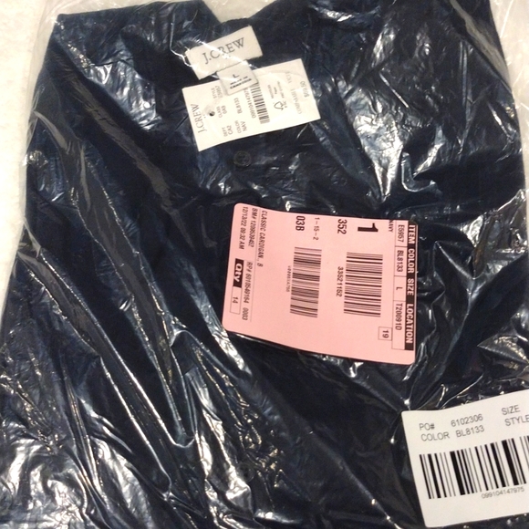 Cardigan - Picture 2 of 4